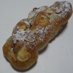 SWEET BAKERY Pa Pain - ミルクティーナッツ：１５０円