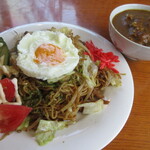 Boscolo - 焼きそば　500円とお茶碗カレー　200円