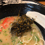 九州とんこつラーメン ひろ - 高菜味変\(//∇//)\