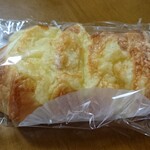 西野屋 - ウインナーロール151円