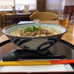 Okinawa Soba Chatan Tei - 横からなんこつそば