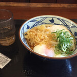 Marugame Seimen Takatsuki Ten - とろ玉うどん(冷)