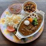 ABC Shokudo - 本日のランチ、牛すじカレー