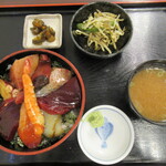 Seafood Shokudo Makotoya - 