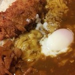 CoCo壱番屋 - とんかつカレー 半熟たまごトッピング