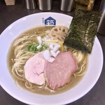 Nishieifuku no Niboshi Bako - 煮干しらーめん。¥900。