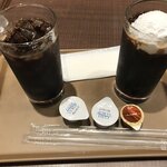 プロムナード カフェ - ドリンク写真:アイスコーヒー、アイスウインナーコーヒー