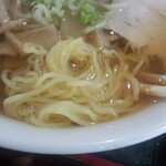 中華菜園 大仙 - 麺アップ