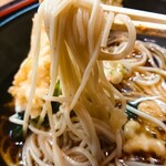 天八 - 麺はこんな感じ！
            細くて喉ごしがいいですよ。