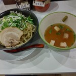 Ramen Dokoro Sojaya - 【2021.10.28(木)】柚子こしょうつけめん(中盛・300g)820円