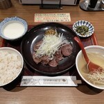 伊達の牛たん本舗 - 通定食