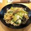 Gyoza no Osho Takaoka Yokota Ten - 鶏肉たっぷりカレーあんかけ焼そば