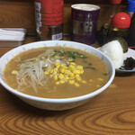 大八そば - 味噌らーめん（※お店の定番は中華そば）