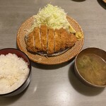 とんかつ牧 - 