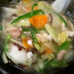 Rice Tei - 野菜塩タン麺：730円