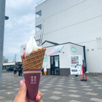 Akaigawa Mura Yamanaka Bokujou Soft serve ice cream Milky Ten - 