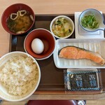 Sukiya Uji Higashi Ic Ten - 鮭・納豆定食 620円