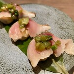 L'Agréable Esprit de GAMIN - 炙り〆鯖のポテト握り仕立て 野沢菜漬けのせ