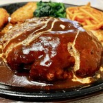 Gusto Itabashi Ekimae Ten - チーズINハンバーグ
                        659円