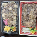 Kakiyasu Gyumeshi Amyupuraza Hakata Ten - 左がすき焼き弁当、右が牛めし弁当