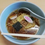 中華料理 万楽 - ラーメン 400円