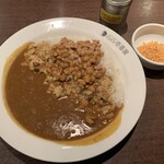 CoCo壱番屋 - 納豆カレー 400g、760円＋ガーリック、52円