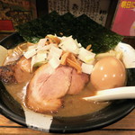 Sugoi Niboshi Ramen Nagi Shinjuku Golden Gai Ten Honkan - 特製煮干ラーメン