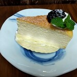 cake & coffee Pokkuru - チーズケーキ 400円税込