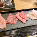 Wagyu Yakiniku Jukusei Ootoro Gyutan Kokusangyu Horumon Date no Kura - 