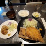 Tokyo Oyster Bar & Cafe Shirokane Ten - 