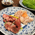 Yakiniku Daimon - 牛タンミックスと鶏せせり