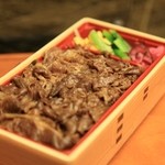 Kakiyasu Gyumeshi Amyupuraza Hakata Ten - 美味しい美味しい「牛めし」弁当。