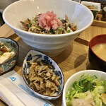 ごはんや まつい - ガリ鯖丼定食