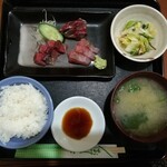 Kazuhiro Tei - 刺身定食、税込500円