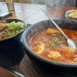 Kalbi Don to Sundubu Senmonten Kan Don Owariasahi Ten - 