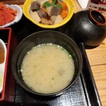 Nurukan Zokkon Hanare Kitte Hakata Ten - 定食