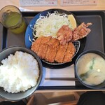 Matsu no Ya Shimonagaya Ten - ロースかつ＆本格唐揚げ定食(ご飯大盛・税込850円)