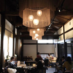 HATSUNEYA GARDEN CAFE - 店内