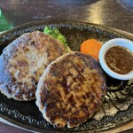 Steak & Hamburger Steak no Mise Iwataki Nogikunoten - 画質が最新だから美しい。油の一粒まで鮮明や。