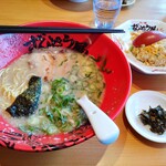 Ramen Zundouya Naratamaharahonmachi Ten - 