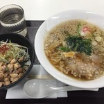 Sano Highway Restaurant - 佐野ラーメンとミニチャーシュー丼