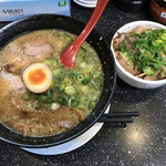 Kyoto Ramen Kenkyusho - Bセット（醤油とんこつラーメン、ミニチャーシュー丼）