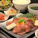 Yakiniku Korean KollaBo Kyanarushiti Hakata Ten - 