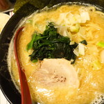 Takaichi Ya - 濃厚豚骨麺（醤油・大）＋ライス