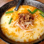 Shan En Hirata Ten - 豚骨台湾ラーメン