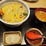 Seiryu Inaka Soba Senboku Panjo Tennai - かつ丼