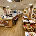 Sukiya Joshin Ten - マンボウで静かな店内