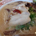 Hakata Ramen Kaedama Shokudo Yokosuka Chuo Ten - 