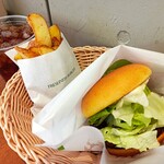 FRESHNESS BURGER Nakano Kitaguchi Ten - ランチセット 790円(税込)