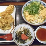 丸亀製麺 - 玉子あんかけ（並）＆ 高菜明太ごはん ＆ かしわ天 ＆ 雪国まいたけ天